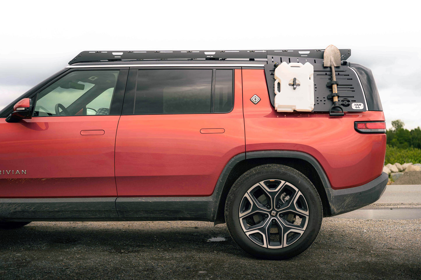 2022-2025 Rivian R1S Exterior Panels