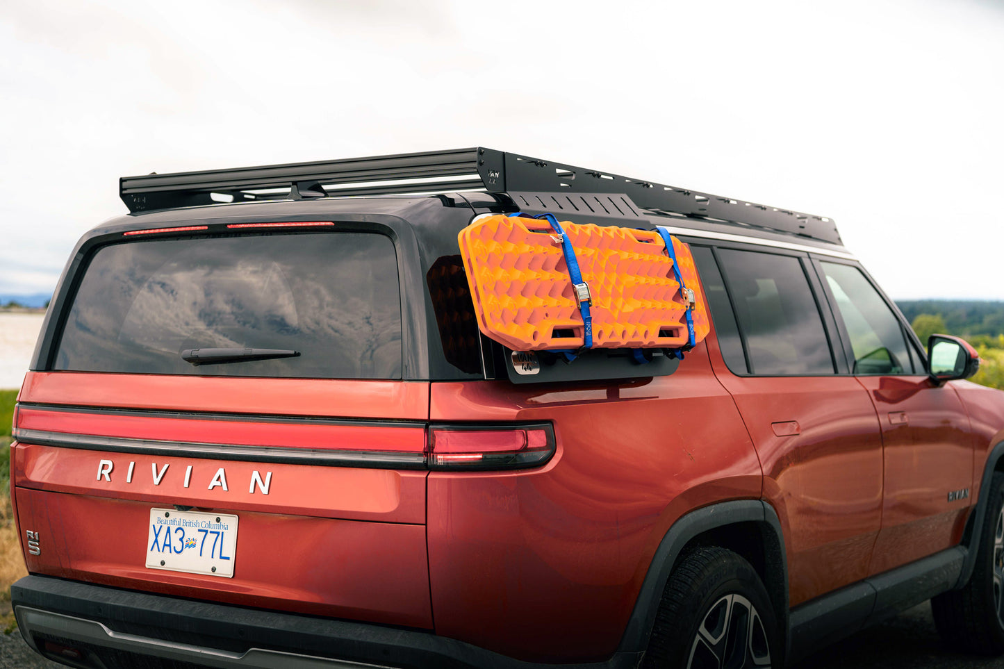 2022-2025 Rivian R1S Exterior Panels