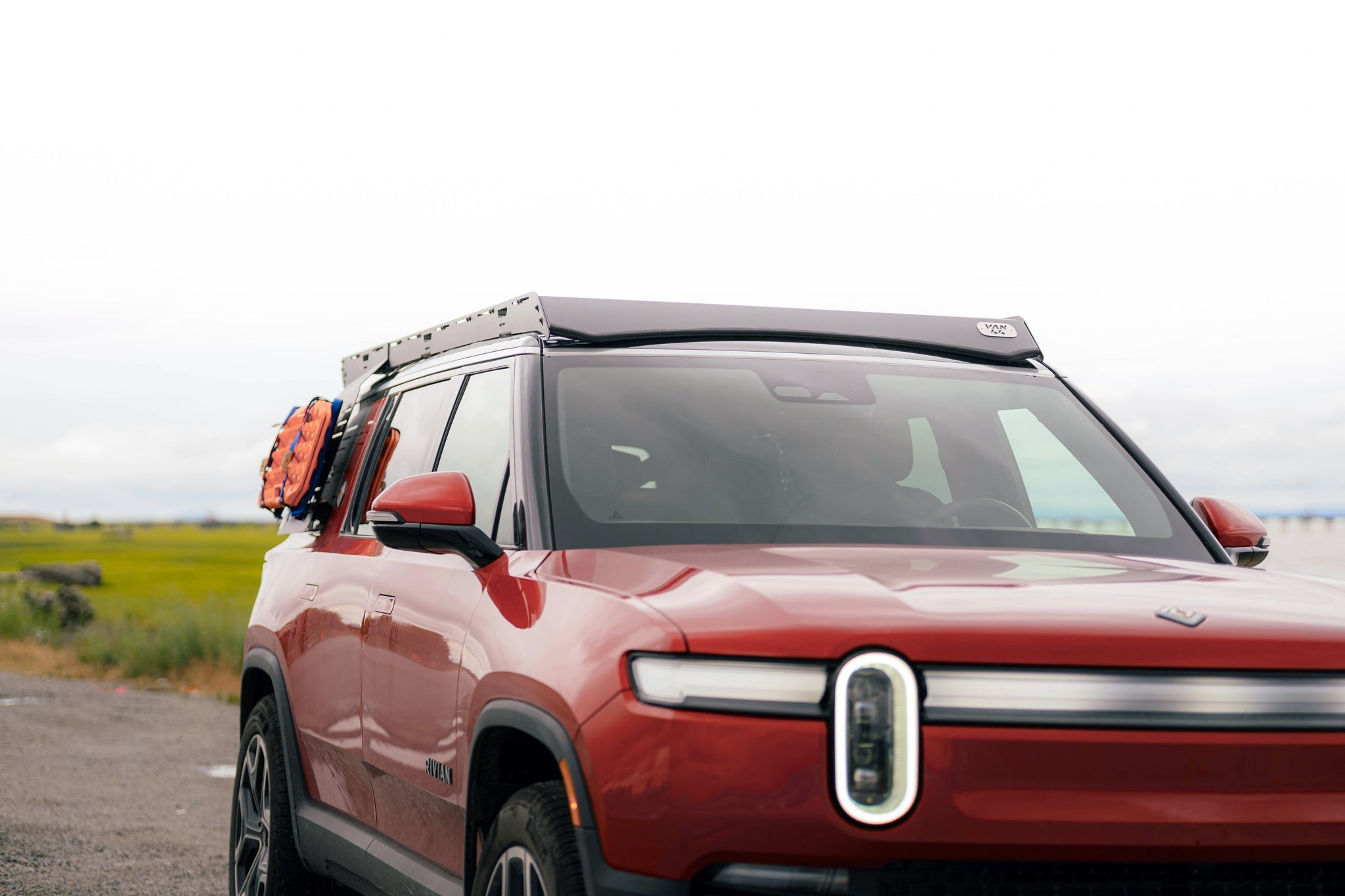 Rivian R1S & R1T Roof Racks & Panels | Premium Fit & Finish | Van44 ...