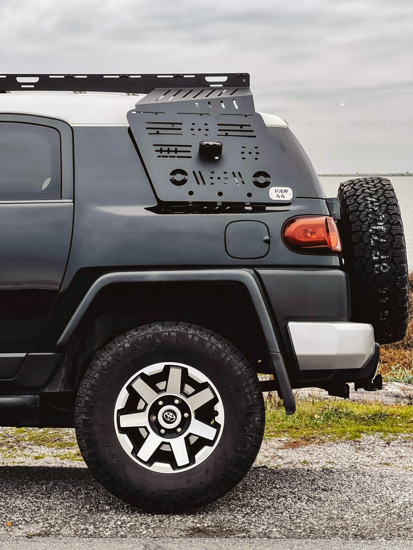 1st Gen 2006-2022 Toyota FJ Cruiser Exterior Panels